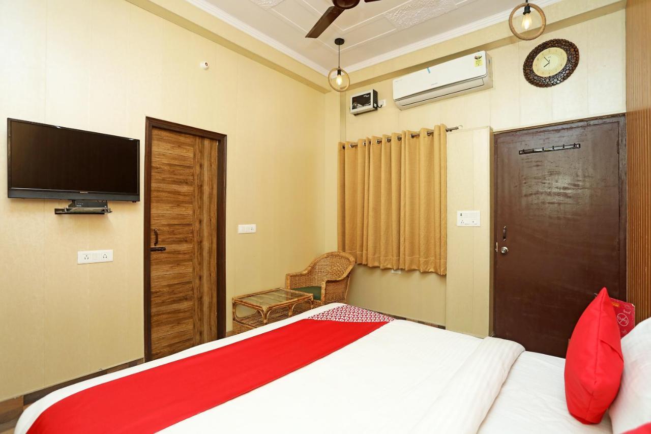 Hotel Saptrishi Rishīkesh Exterior foto